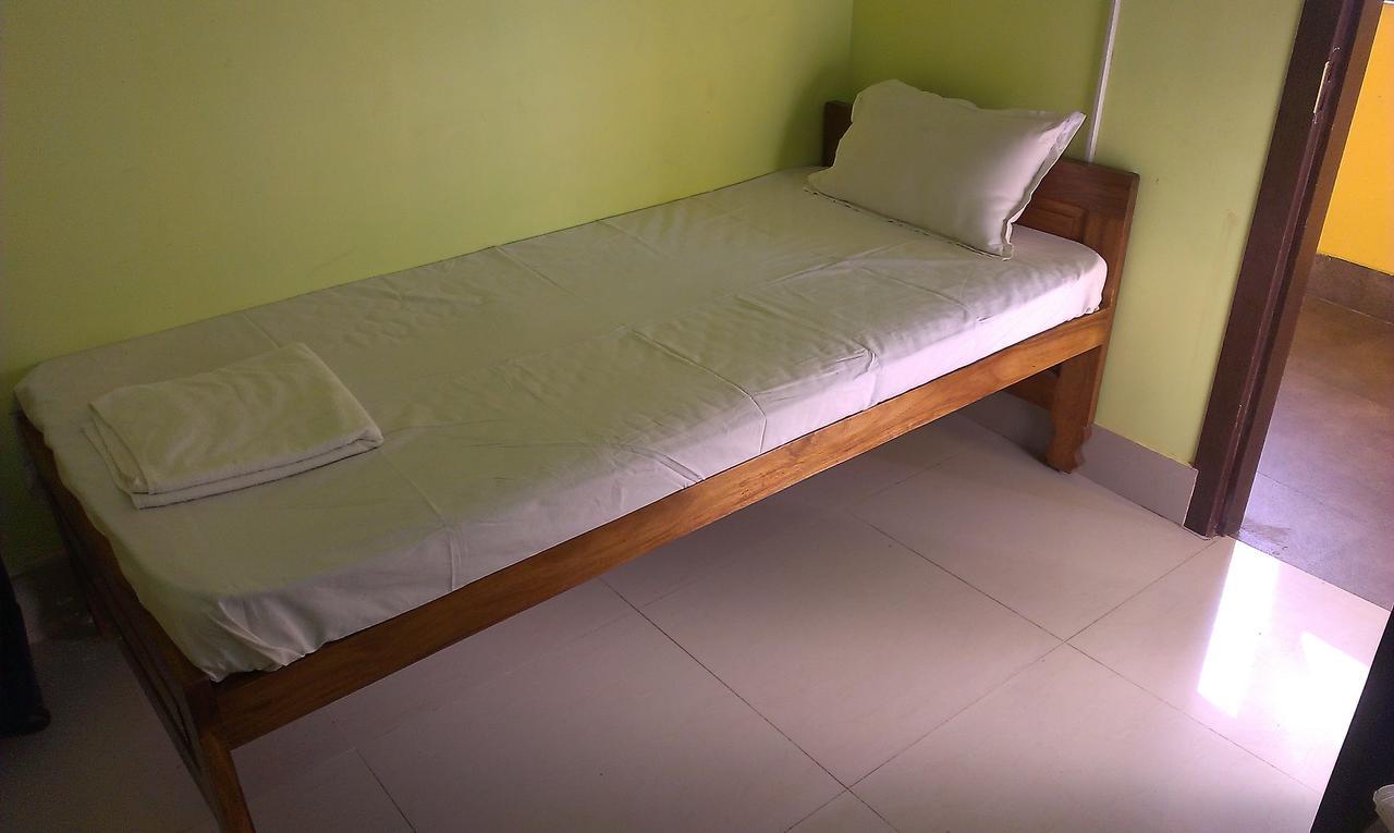 Hotel Vinayak Māldah Eksteriør billede